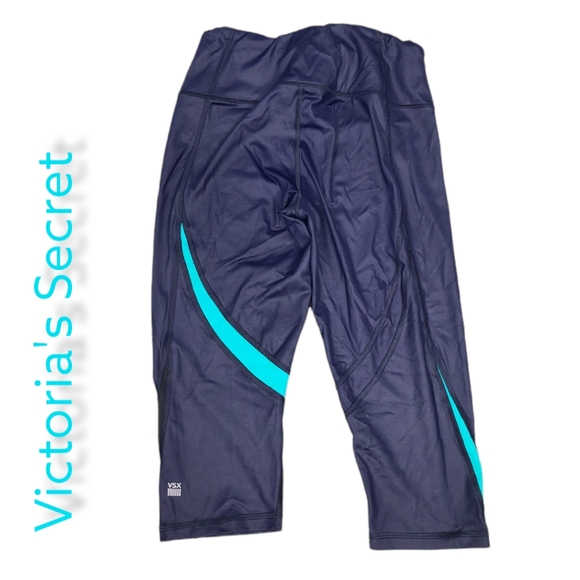 Victoria's Secret Knockout Crop - Picture 3 of 10